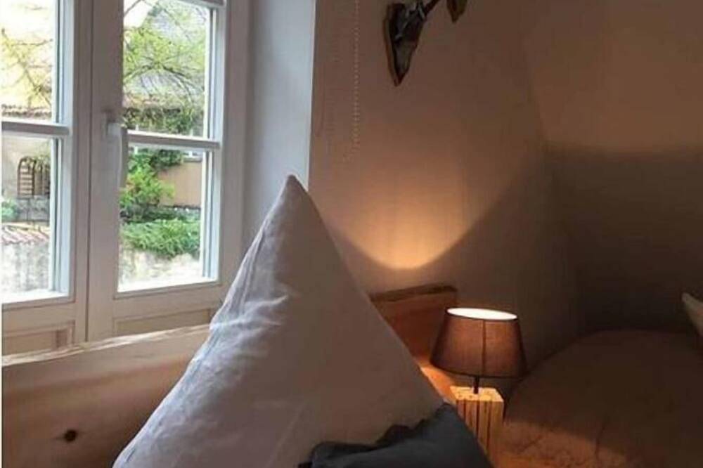 Ganze Wohnung, Gemütliches 70qm Ferienhaus, 2-stöckig, mit Vitalsauna + Lichttherapie in Dinkelsbühl, Romantische Straße