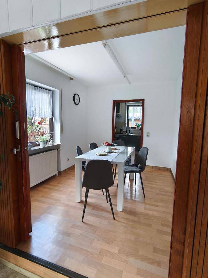 Ganze Wohnung, Ferienwohnung Sir Henri -ehemals Fröhlich in Silberborn, Holzminden