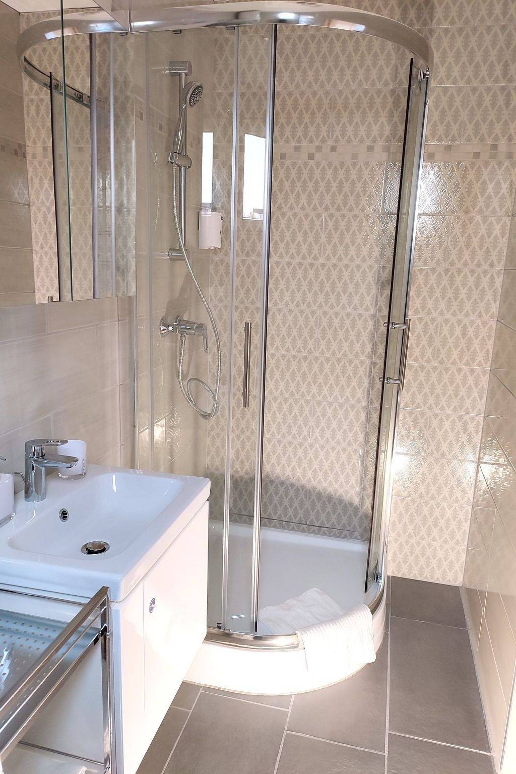 Tolles Ferienhaus mit Garten, Grill und Terrasse in Kroisbach, Raab-Wieselburg-Ödenburg