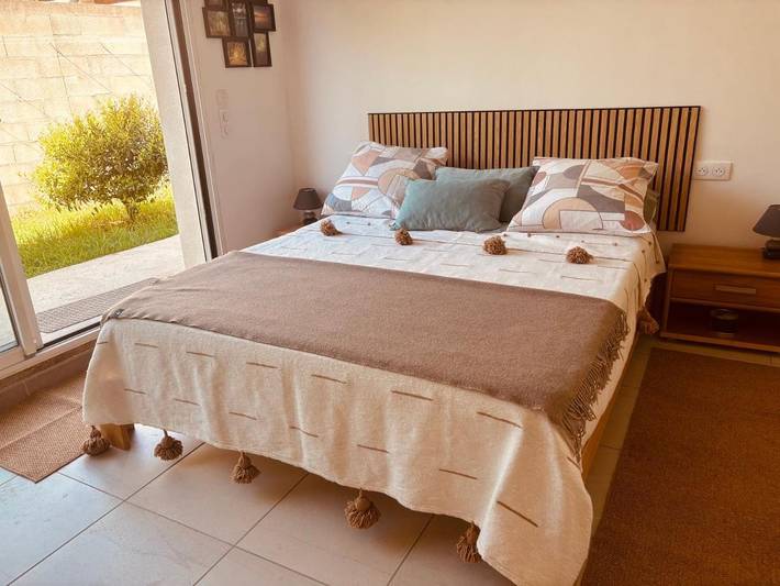 Gîte pour 3 personnes, avec vue et jardin, animaux acceptés à Juvignac - 4