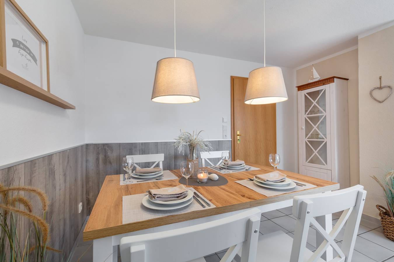 Ganze Wohnung, Wenkendeck großzügig mit Kamin in Westfehmarn, Fehmarn