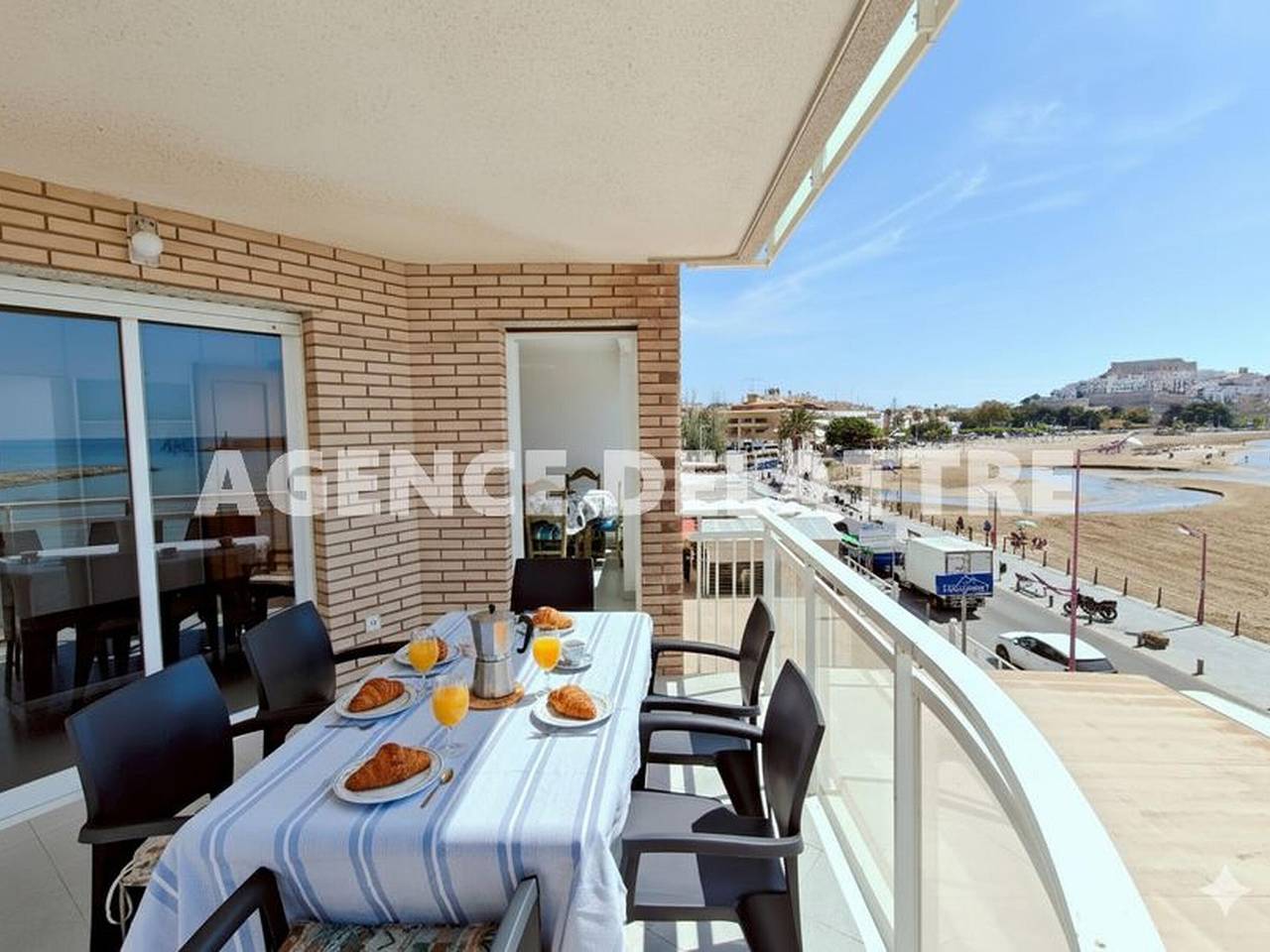 Apartamento entero, Apartamento 3 Habitaciones en Centro con Piscina y Parking in Peñíscola, Costa del Azahar
