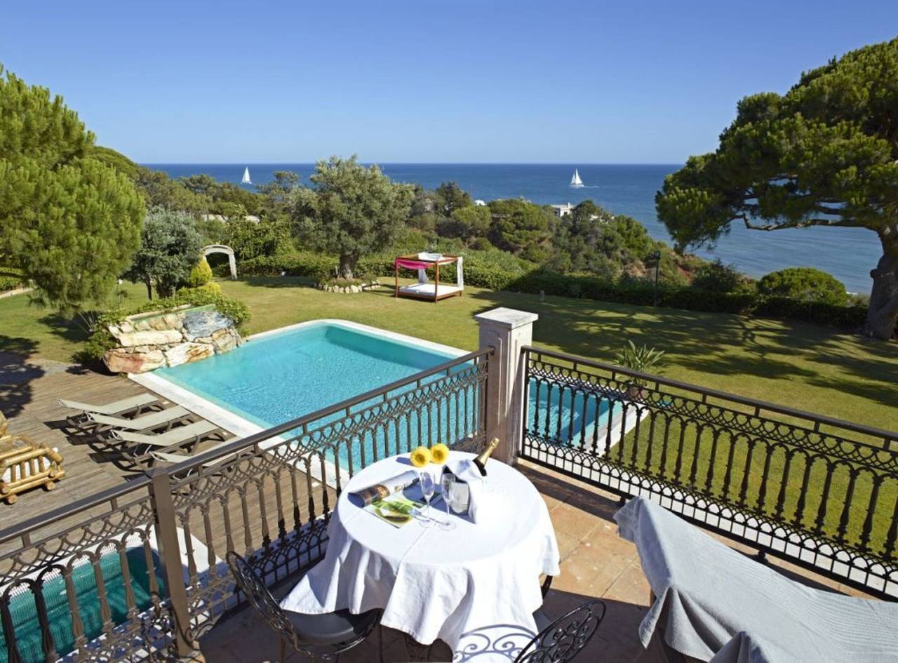 Villa voor 16 personen met tuin in Praia da Oura, Albufeira