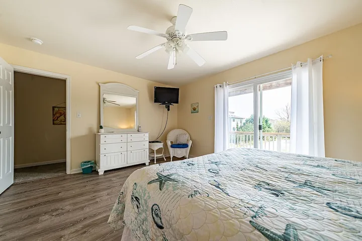 Vacation house for 12 people, with hot tub, with pets - 1