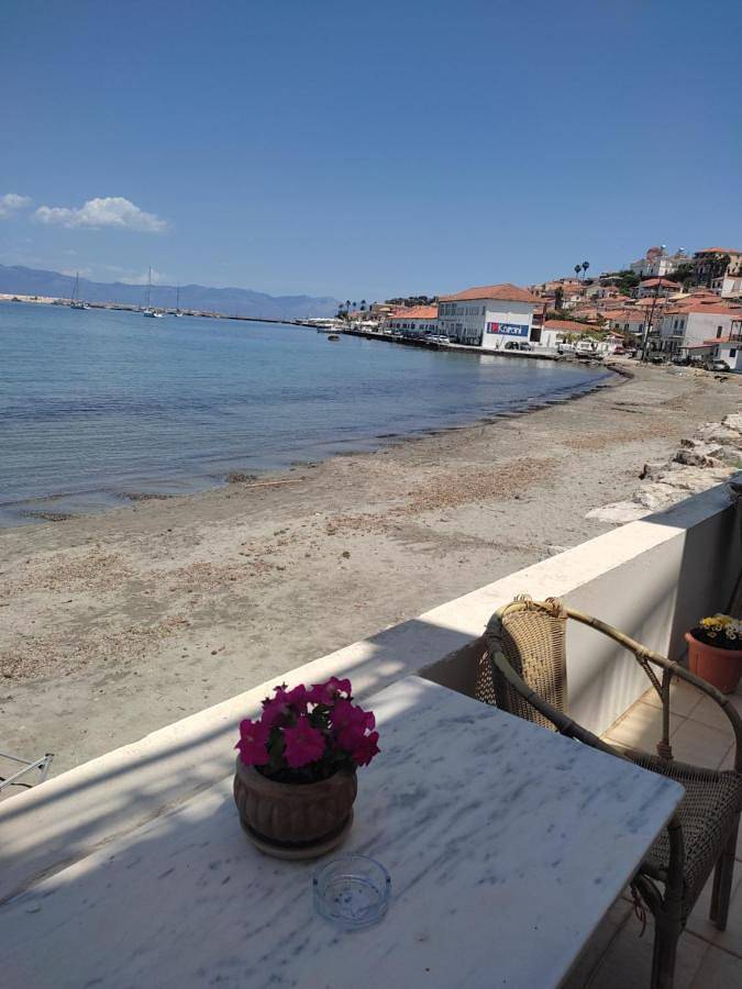 Ganze Wohnung, Apartment - Ground Floor in Koroni, Messenien