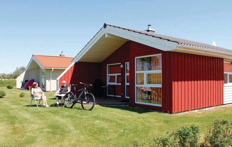 Ferienhaus für 6 Personen, mit Terrasse und Sauna in Friedrichskoog
