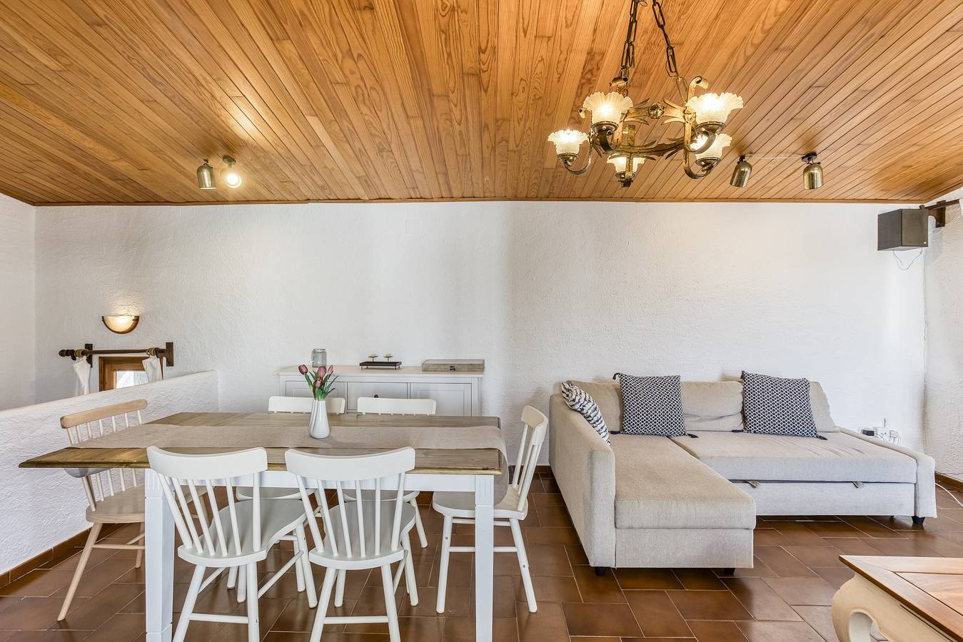 Ferienhaus 'Casa Diana En Montgó' mit Bergblick, privater Terrasse und Wlan in Punta Montgo, l'Escala
