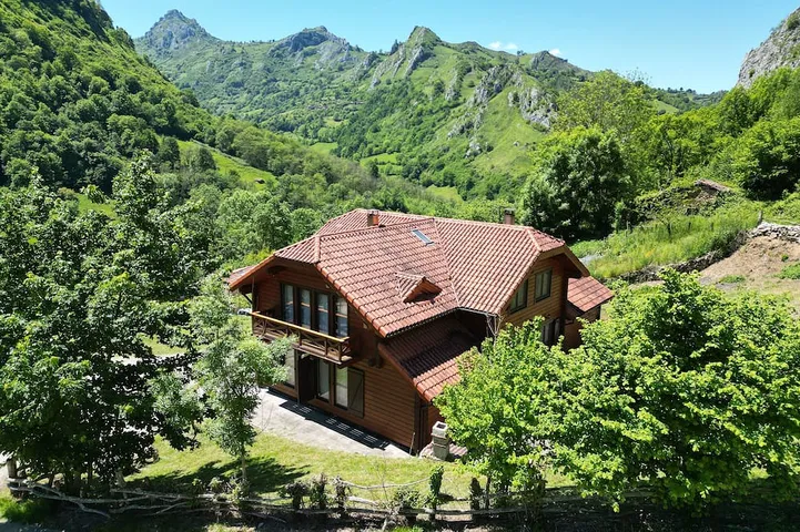 Maison de vacances pour 20 personnes, avec balcon et jardin - 1