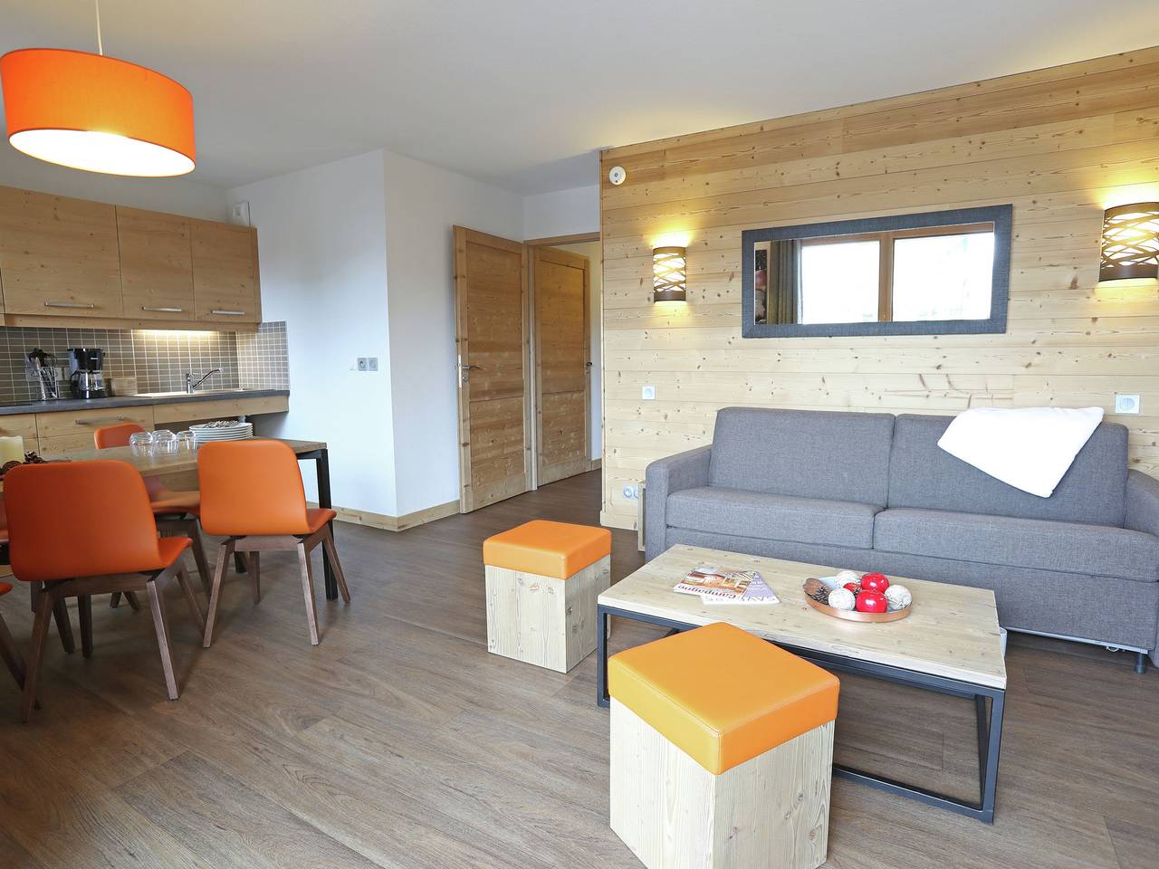 Geheel appartement, Chalet in Franse Alpen met Spa in Les Menuires, Saint-Martin-de-Belleville
