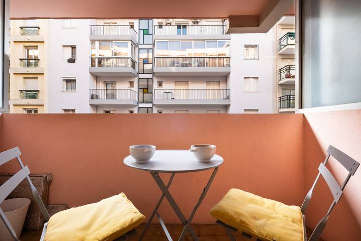 Studio für 2 Personen, mit Balkon, mit Haustier in Antibes