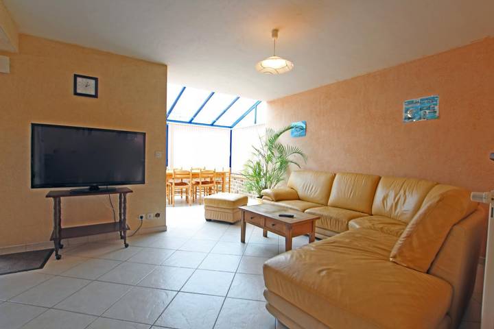 Gîte pour 6 personnes, avec Terrasse à Donville-les-Bains - 4