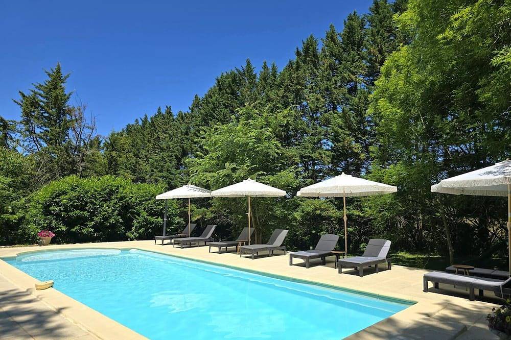 Gîte de charme en Dordogne avec piscine et jardin in Berbiguières, Périgord Noir