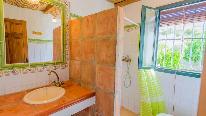 Casa rural para 6 personas, con balcón/terraza y piscina en Sierra de Grazalema - 4