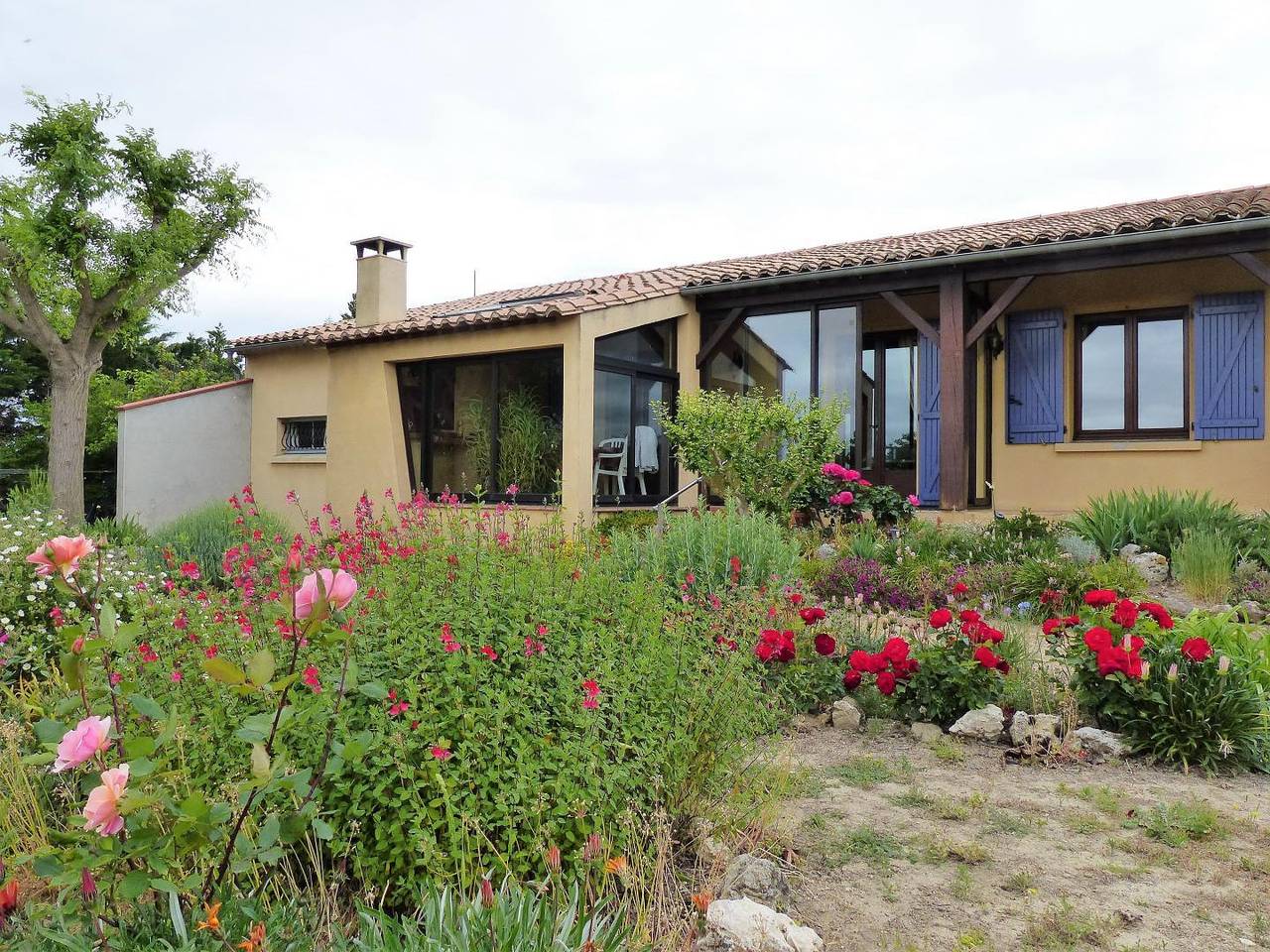 Gîte du Mouret Entre Mer et Montagne in Ouveillan, Côte méditerranéenne (France)