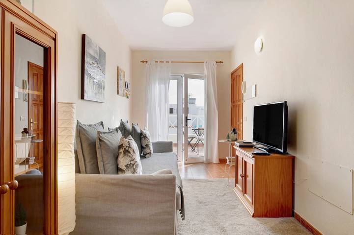 Ferienwohnung 'Luminoso Ático En Arrecife' mit privater Terrasse und Wlan in Arrecife, Lanzarote
