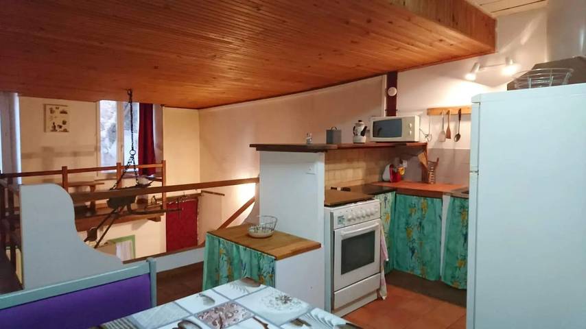 Gîte pour 2 personnes à Belgentier