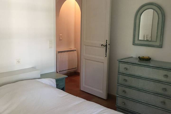 Private Family Villa in Verdon, Var, Provence - Pool and 2,000 m² Garden in Régusse, Brignoles Region