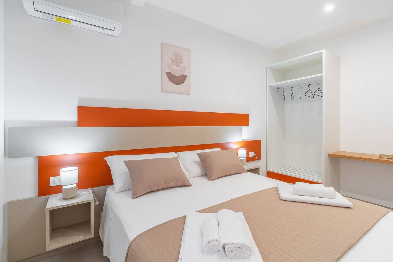 Giualè Portopalo '2' with Wi-Fi and Air Conditioning in Portopalo di Capo Passero, Syracuse Province