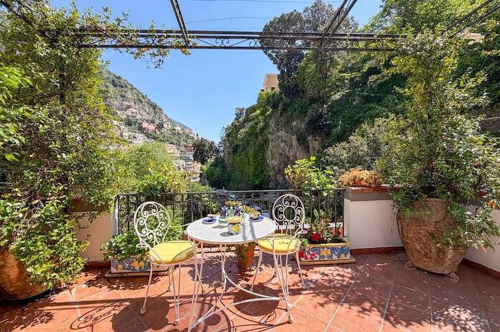 Bed and breakfast for 6 people in Amalfi Coast