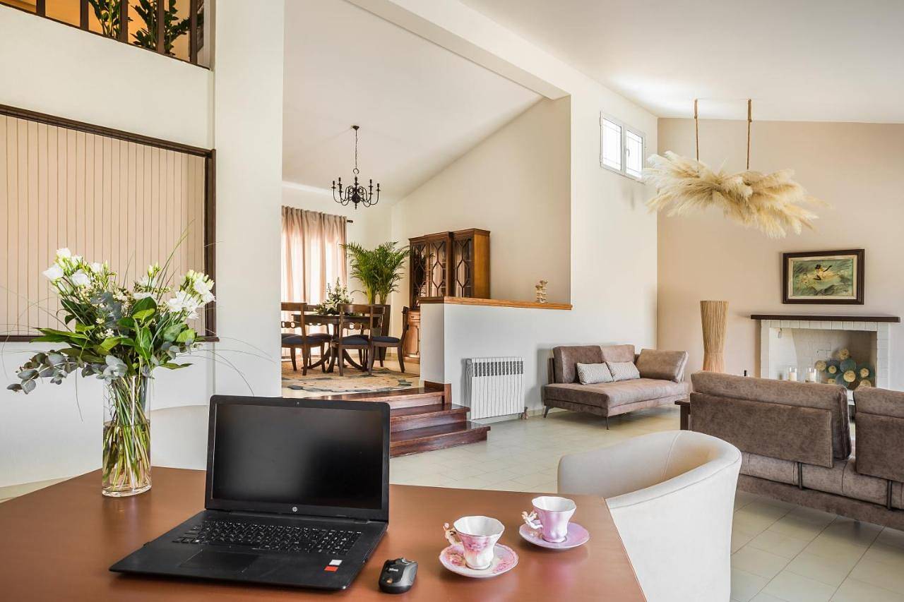 Malibu Superior Villa in Lassi, Argostoli