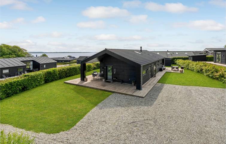Ferienhaus für 6 Personen, mit Terrasse und Garten in Kelstrup Strand