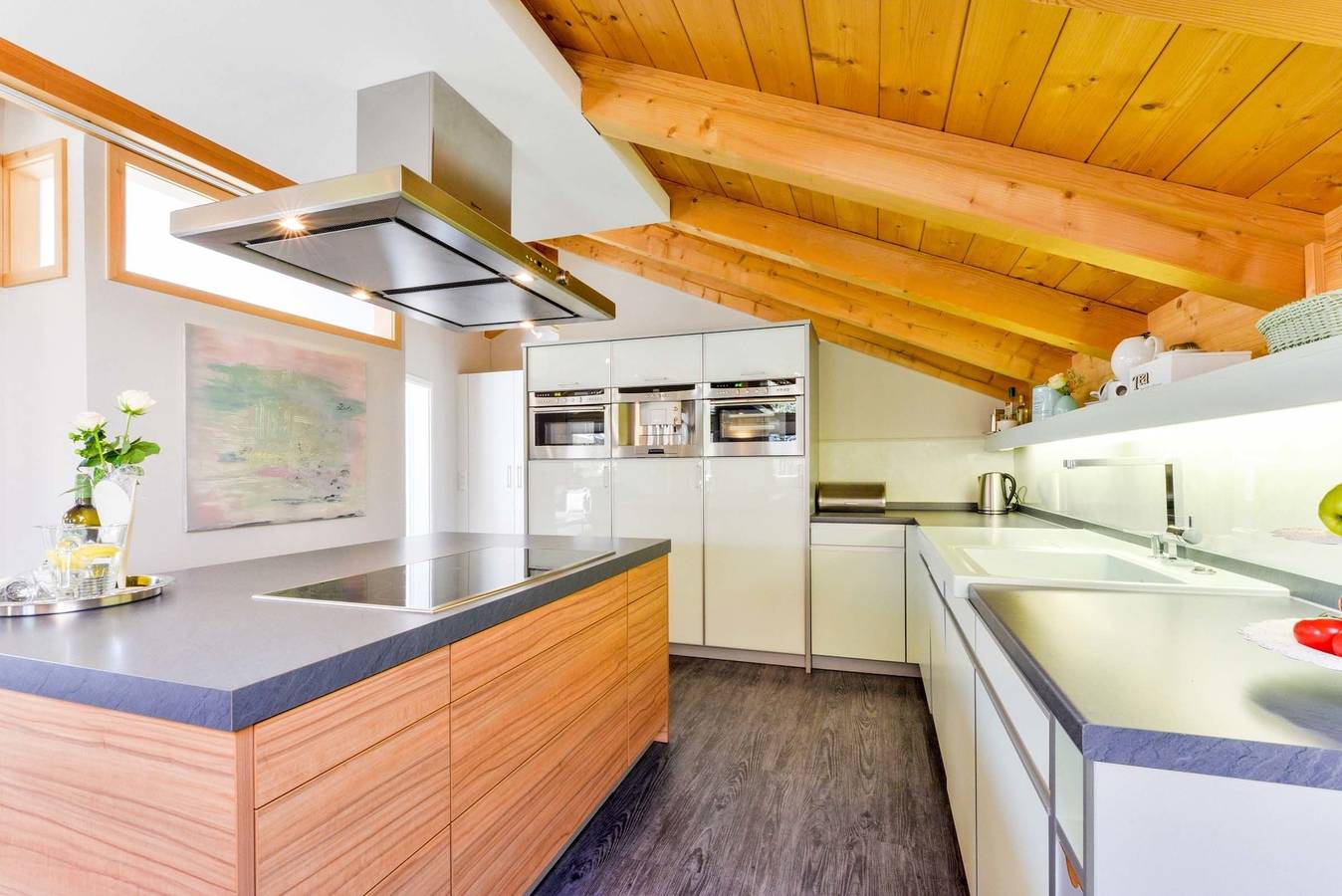 Ganze Ferienwohnung, 5 Sterne Ferienwohnung am See, Wohnung 2 in Badeplatz Lugenauer See, Böbing
