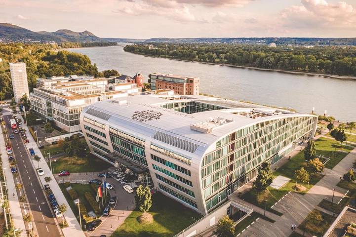 Hotel para 2 personas, con piscina y jacuzzi además de jardín y sauna - 1