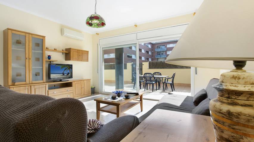 Ferienwohnung für 6 Personen, mit Garten und Pool in Lloret de Mar - 4