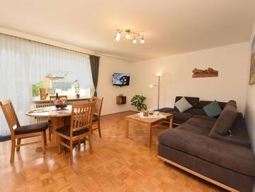 Ferienhaus für 5 Personen, mit Balkon und Garten in Fischen