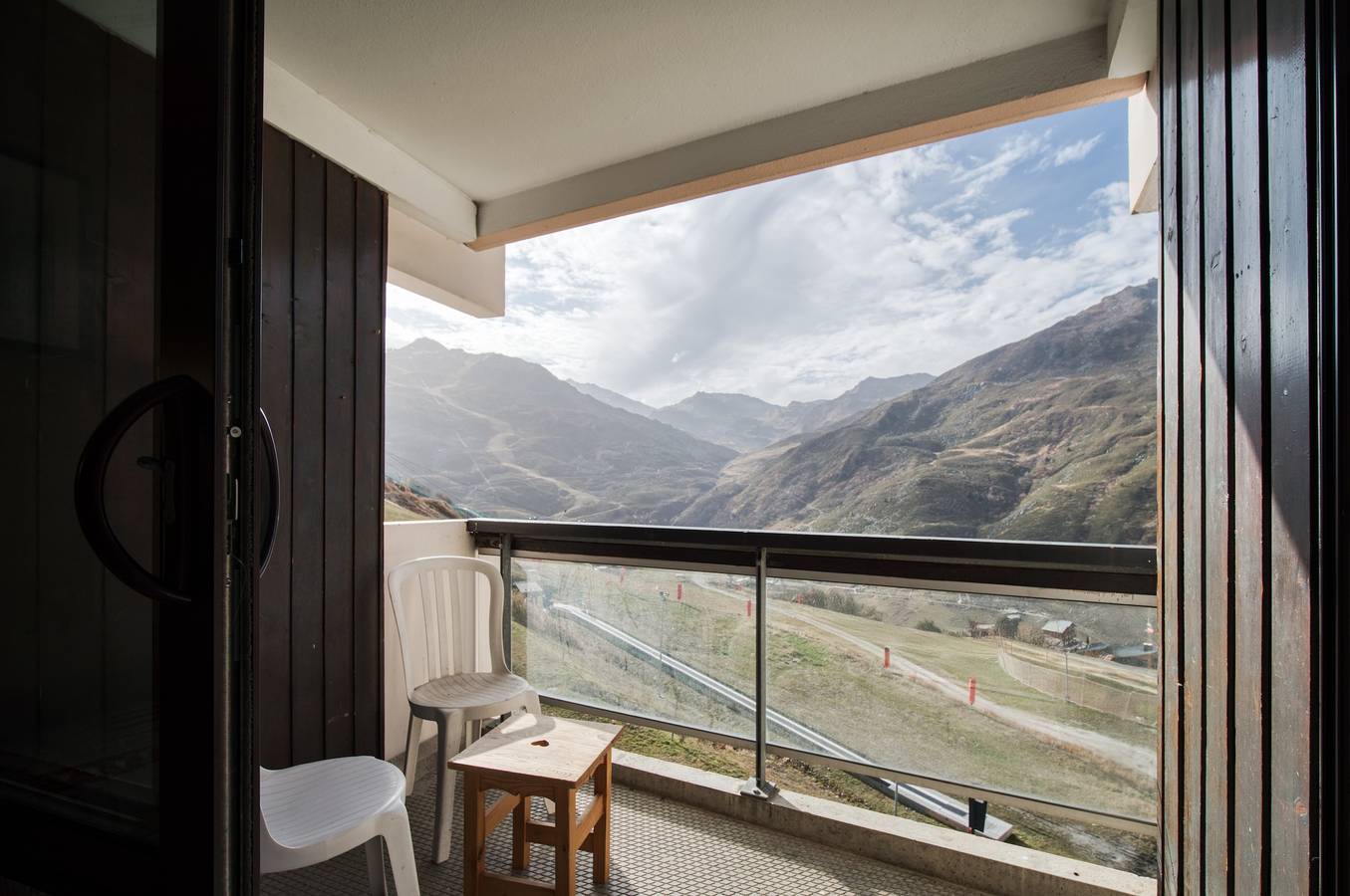 Entire apartment, Apartment 'N° 46' with Mountain View and Balcony in Saint-Martin-de-Belleville, Les Trois Vallées