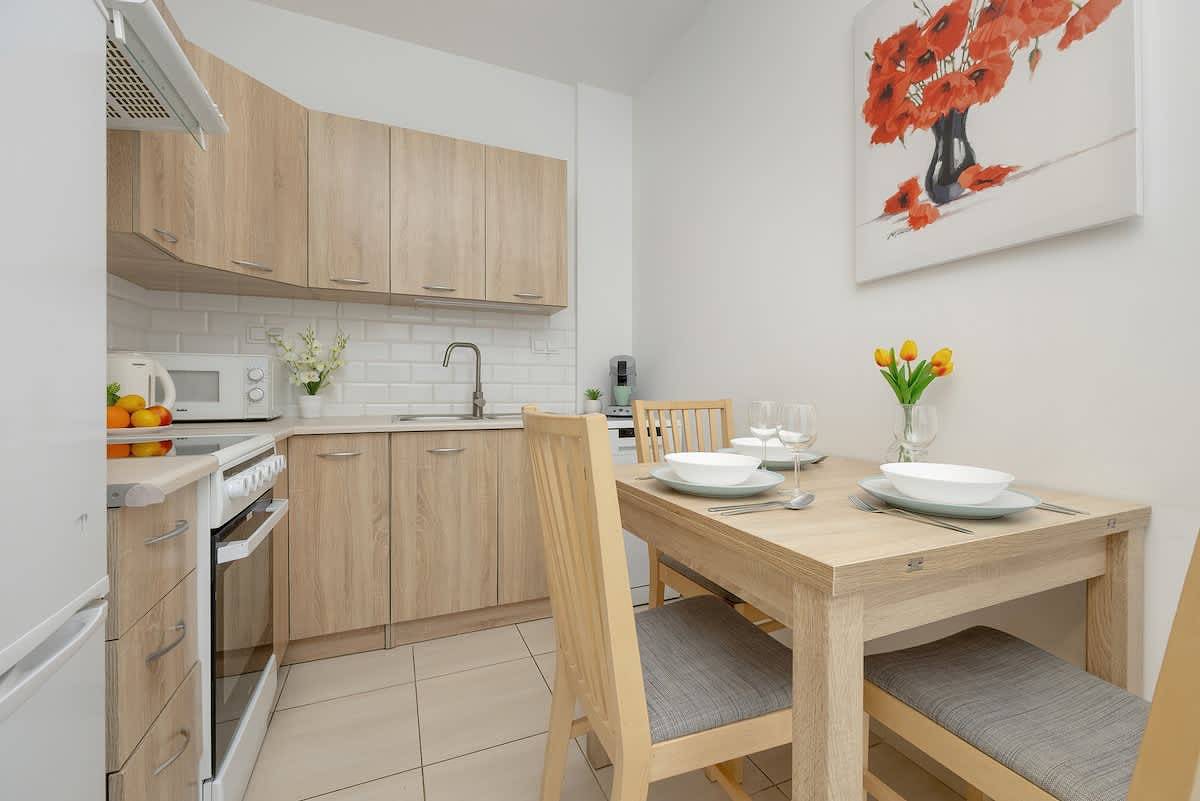 Entire apartment, Wolska 45 | Elegant Apartment | Parking in Warsaw, Masovia