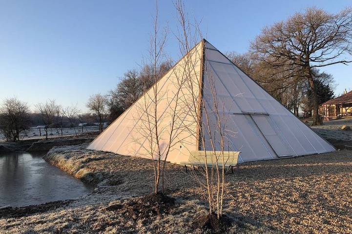Maison de vacances pour 10 personnes, avec sauna et jacuzzi ainsi que jardin et piscine