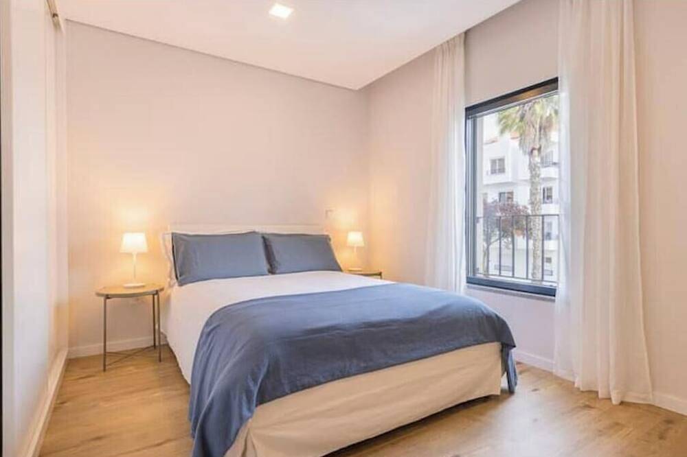 Apartamento entero, Modern Refuge with Pool in Oeiras | 2 Bedrooms Close to the Beach and Lisbon in Oeiras, Costa de Lisboa