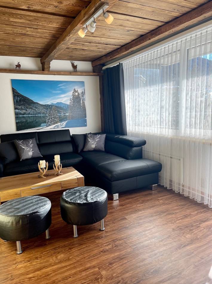 Gîte pour 8 personnes, avec jardin et balcon, animaux acceptés à Davos - 3