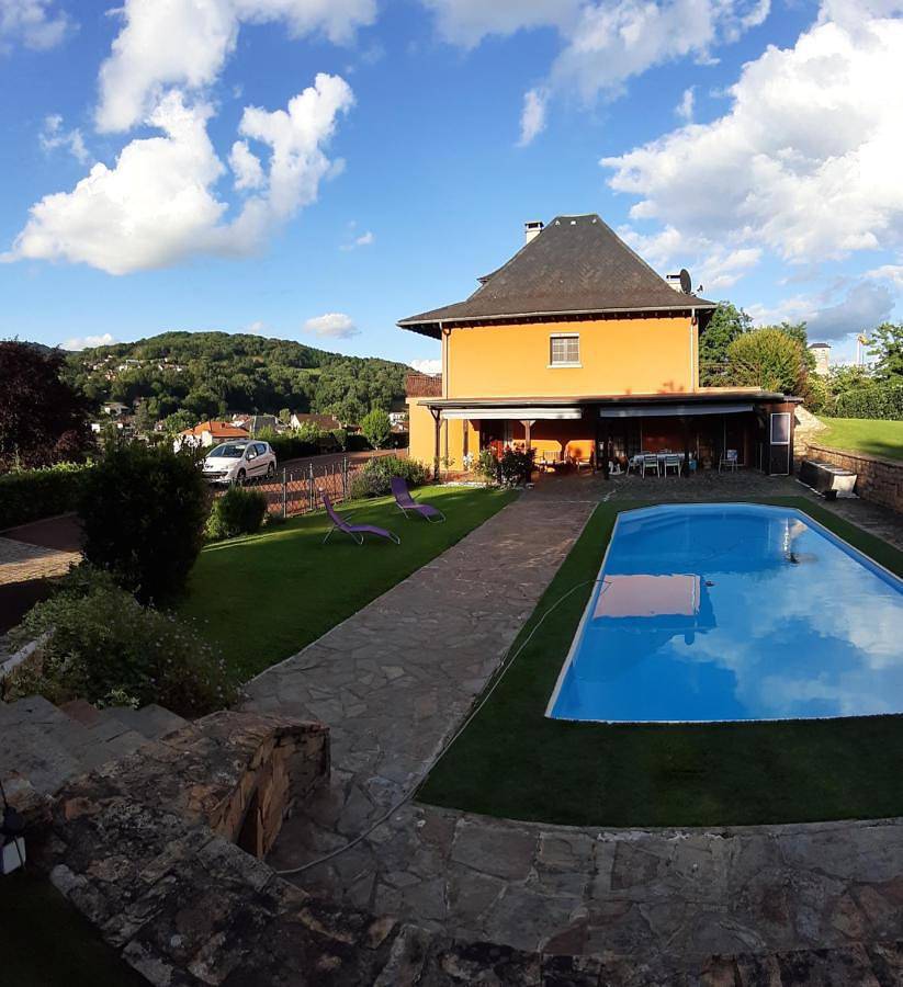 One-Bedroom House in Firmi, Aveyron