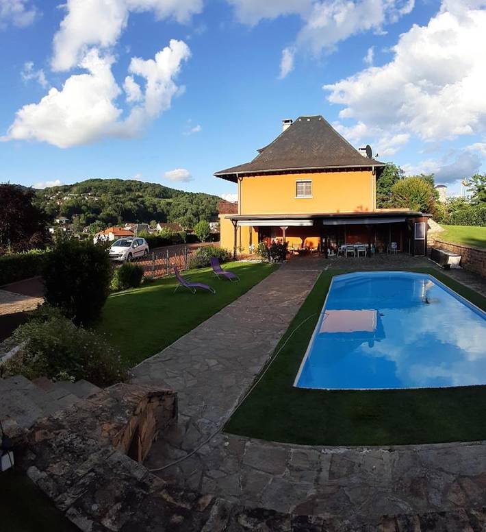 Location de vacances pour 2 personnes, avec jardin ainsi que piscine et vue à Firmi - 3