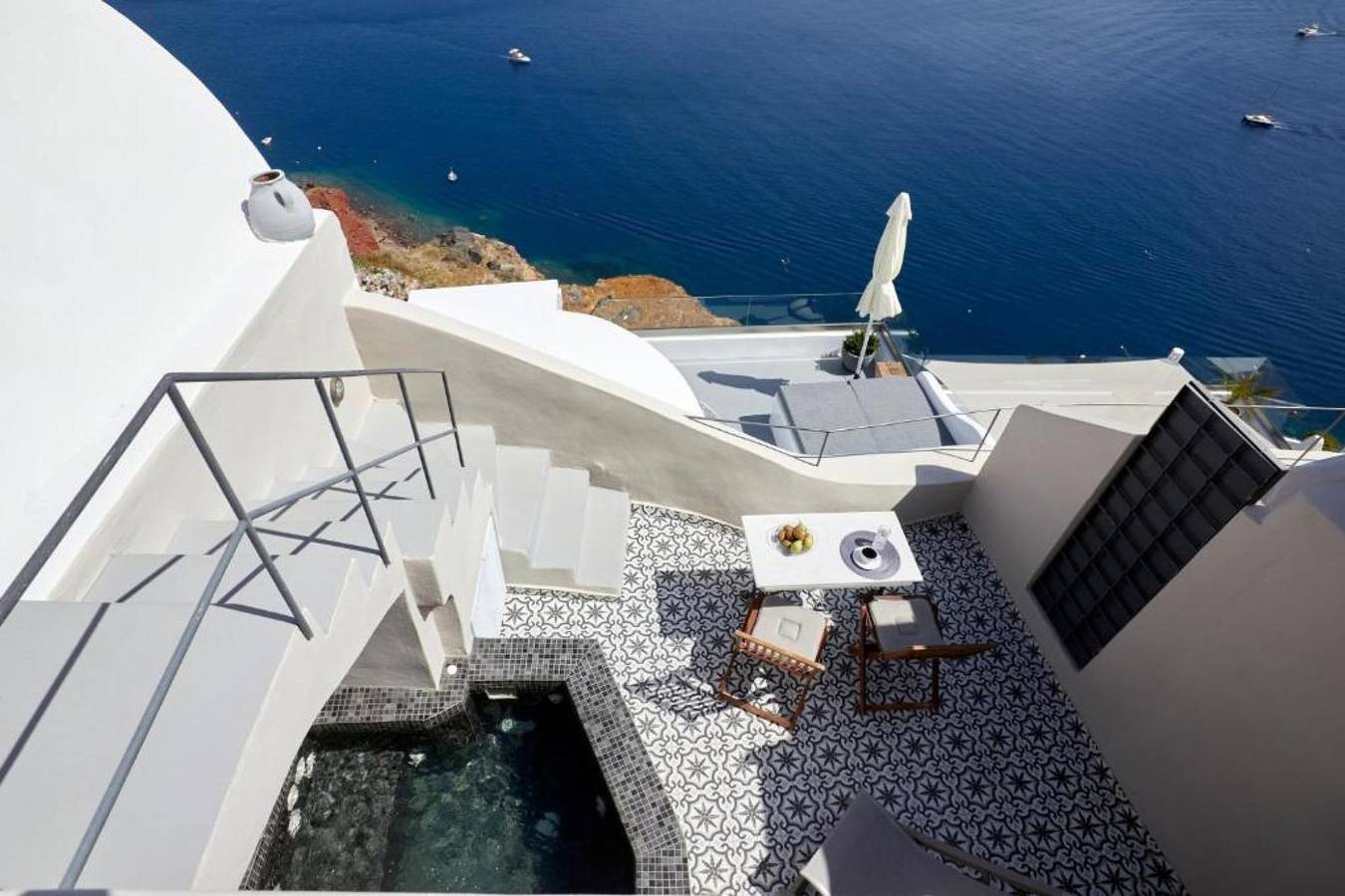 Felicity Villa | Caldera View-Outdoor Hot Tub in Oia, Santorini