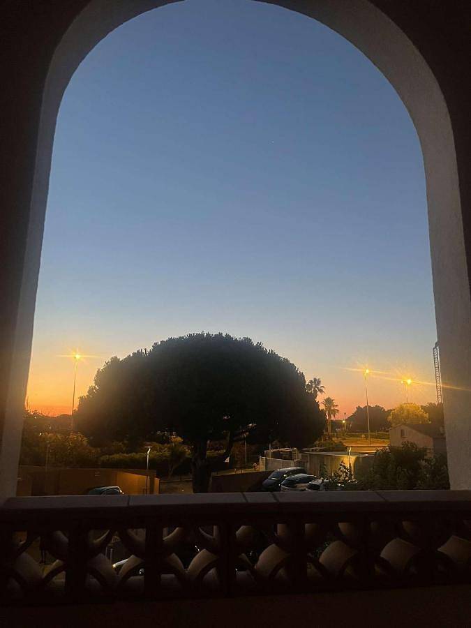 Appartement de vacances pour 5 personnes, avec terrasse ainsi que vue et piscine, animaux acceptés