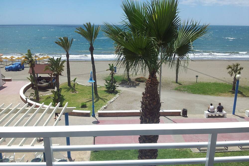 Ganze Wohnung, Erstaunliche Wohnung mit Meerblick in Playa de Rincón de la Victoria, Rincón de la Victoria