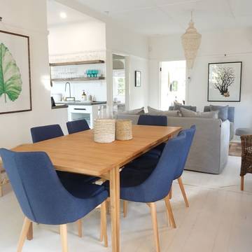 Holiday Home for 10 People in Pearl Beach, New South Wales, Photo 1