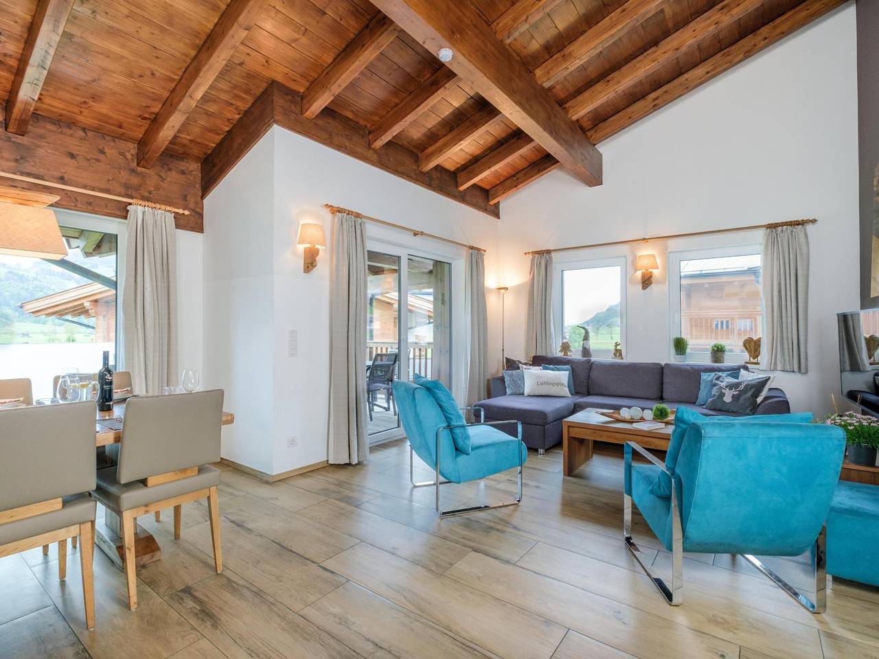 Geheel appartement, Comfortabel appartement met sauna en balkon in Piesendorf, Pinzgau