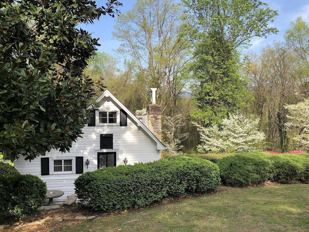 Historisches Victoria Lea Gästehaus in der Innenstadt von Tryon, Nc in Tryon, Polk County NC