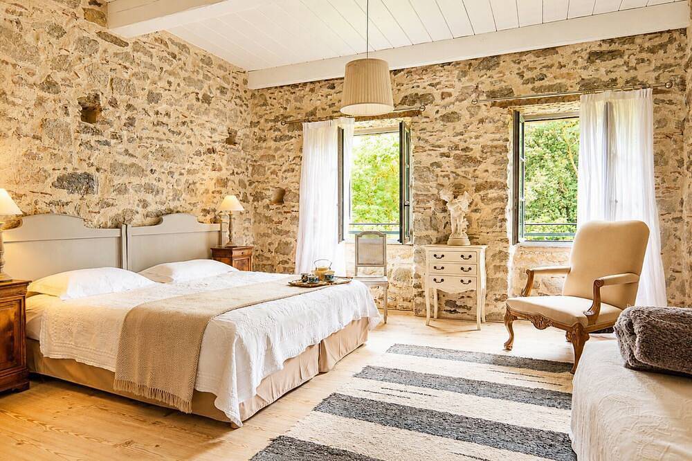 Gîte de charme près de Carcassonne, avec piscine privée in Lauraguel, Région de Limoux