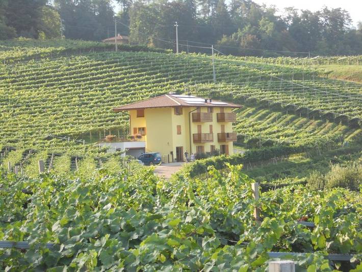 B&b per 6 persone, con Balcone e Terrazza nonché Panorama a Trento
