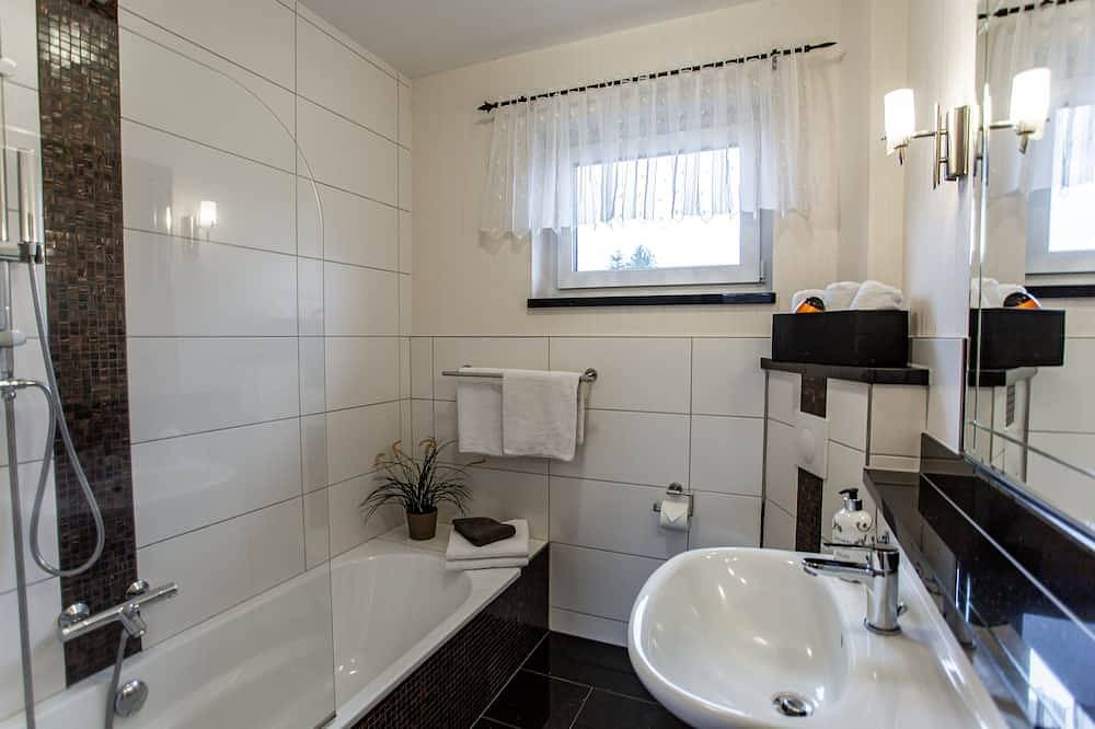Ganze Wohnung, Apartment Kornblume in Bad Liebenwerda, Naturpark niederlausitzer heidelandschaft (Brandenburg)
