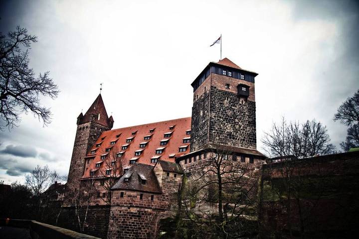 Hostel für 3 Personen, mit Terrasse und Ausblick in Kaiserburg Nürnberg