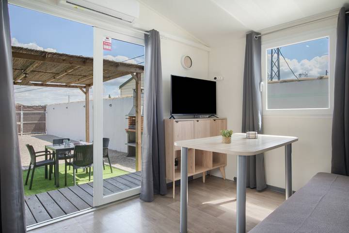 Casa vacanze 'Coral 2' con piscina privata, Wi-Fi e aria condizionata in Conil de la Frontera, Costa de la Luz