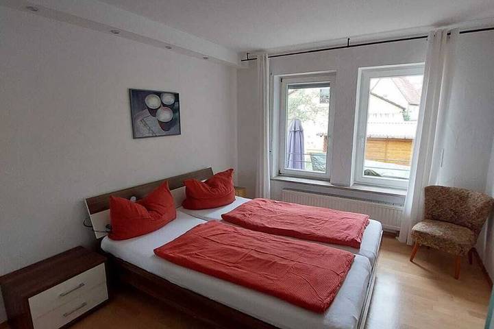 Ferienwohnung für 5 Personen, mit Balkon und Garten in Moos - 3