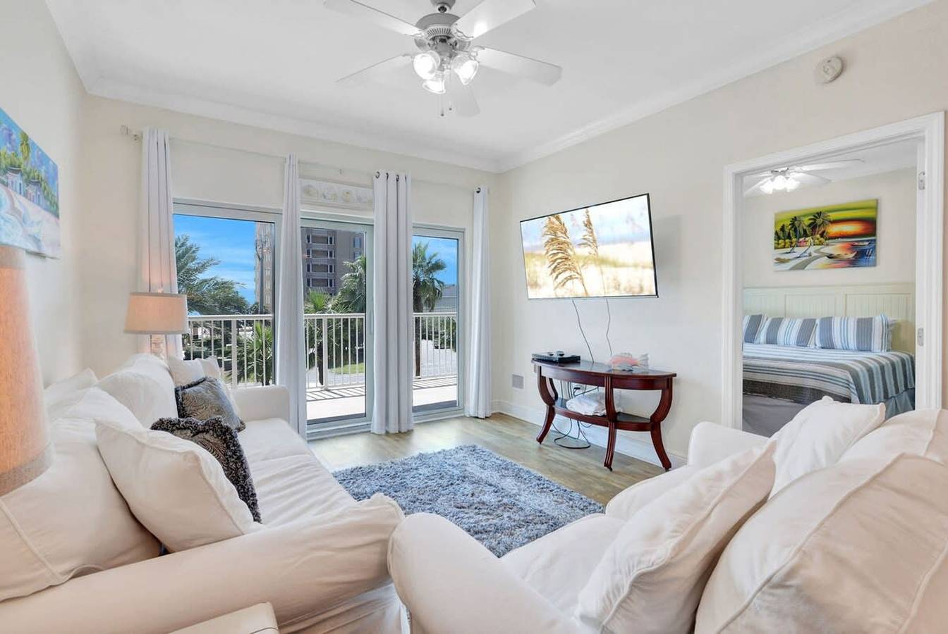 Entire apartment, Crystal Tower 206- Amenities galore Lazy River in Gulf Shores, Mobile Bay