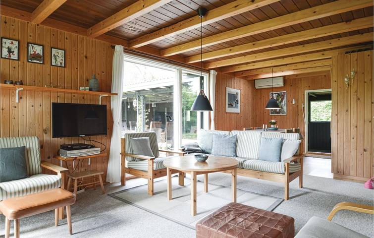 Ferienhaus für 4 Personen, mit Terrasse und Garten in Hvalpsund - 3